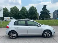 Usata VW Golf VI 105 CV (77 kW) 2010 Argento Utilitaria