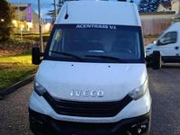 Usata Iveco Daily 136 CV (100 kW) 2023 Bianco Furgone