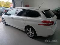 Usata Peugeot 308 Active 130 CV (95 kW) 2018 Bianco Station wagon