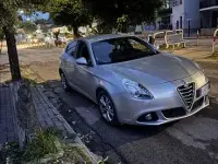 Usata Alfa Romeo Giulietta Exclusive 105 CV (77 kW) 2015 Nero Utilitaria