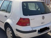 Usata VW Golf IV 105 CV (77 kW) 2001 Bianco Utilitaria