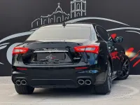 Usata Maserati Ghibli 275 CV (202 kW) 2020 Nero ribelle Berlina