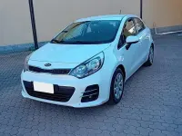 Usata Kia Rio 83 CV (61 kW) 2016 Bianco Utilitaria