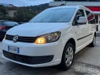 Occasion VW Caddy Highline 109 ch (80 kW) 2012 Blanc Monospace