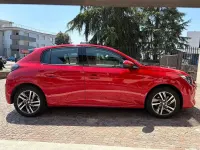 Usata Peugeot 208 Allure 101 CV (74 kW) 2020 Rosso Utilitaria