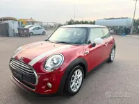 Usata Mini Cooper D 116 CV (85 kW) 2014 Rosso Utilitaria