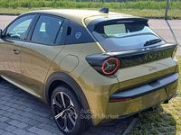 Nuova Lancia Ypsilon 101 CV (74 kW) 2026 Oro Utilitaria