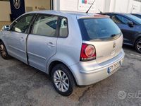 Usata VW Polo 75 CV (55 kW) 2004 Bianco Utilitaria