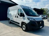 Usata Fiat Ducato 140 CV (102 kW) 2023 Grigio Furgone
