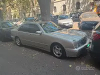 Usata Mercedes E270 170 CV (125 kW) 1999 Grigio Berlina