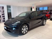 Usata Tesla Model Y Standard Range 125 kW (170 CV) 2024 Nero SUV