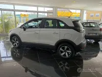 Usata Opel Crossland Elegance 110 CV (80 kW) 2022 Bianco SUV