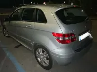 Usata Mercedes B180 Executive 116 CV (85 kW) 2011 Argento Utilitaria