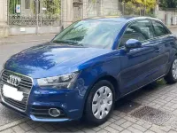 Usata Audi A1 Attraction 86 CV (63 kW) 2012 Blu/azzurro Utilitaria