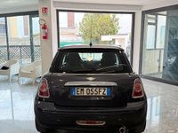 Usata Mini Cooper D 89 CV (65 kW) 2012 Grigio Utilitaria