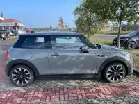 Usata Mini Cooper SE Classic 75 kW (102 CV) 2021 Utilitaria
