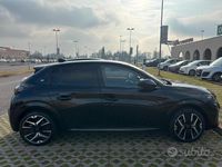 Usata Peugeot 208 114 kW (156 CV) 2025 Nero Utilitaria