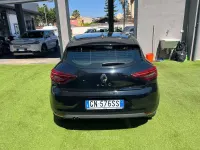 Usado Renault Clio V Equilibre 91 HP (66 kW) 2023 Preto Sedan