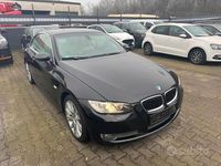 Usata BMW 335 Cabriolet 306 CV (225 kW) 2007 Nero Cabrio