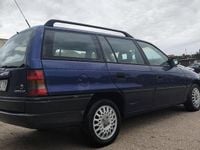 Usata Opel Astra 1995 Blu Station wagon