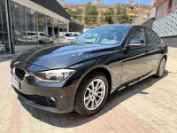 Usata BMW 318 143 CV (105 kW) 2015 Nero Berlina