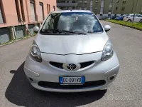 Second-hand Toyota Aygo 68 CP (50 kW) 2008 Gri Hatchback