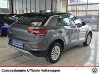 Usata VW T-Roc Life 150 CV (110 kW) 2024 Nero SUV