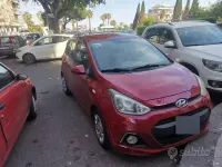 Usata Hyundai i10 66 CV (48 kW) 2016 Rosso Utilitaria