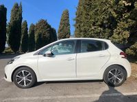 Usata Peugeot 208 2016 Bianco Utilitaria