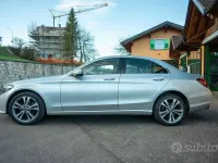 Usata Mercedes C220 Exclusive 194 CV (142 kW) 2021 Grigio Berlina