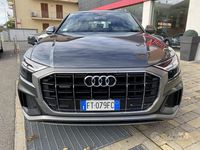 Usata Audi Q8 S-Line 286 CV (210 kW) 2018 Grigio SUV