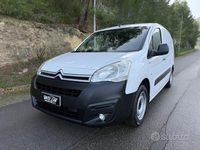 Usata Citroën Berlingo 99 CV (72 kW) 2017 Bianco Monovolume