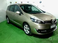 Usata Renault Scenic E-Tech 110 CV (80 kW) 2013 Marrone Utilitaria
