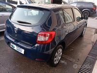 Usata Dacia Sandero 90 CV (66 kW) 2016 Blu Berlina