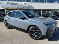 Usata BMW iX Comfort Edition 384 kW (523 CV) 2023 Grigio SUV