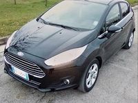 Usata Ford Fiesta Titanium 75 CV (55 kW) 2016 Nero Utilitaria