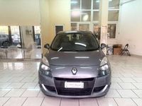 Usata Renault Scénic III 106 CV (77 kW) 2010 Grigio Monovolume