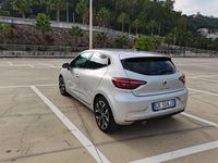 Usata Renault Clio V Techno 101 CV (74 kW) 2023 Grigio Berlina