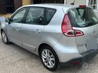 Usata Renault Scenic E-Tech 110 CV (80 kW) 2010 Grigio Monovolume
