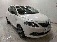 Usata Lancia Ypsilon Gold 69 CV (50 kW) 2024 Bianco Utilitaria