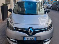 Usata Renault Scénic III LIMITED 110 CV (80 kW) 2016 Argento Monovolume