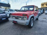 Usata Lada niva 73 CV (53 kW) 1994 Rosso SUV