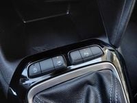 Usata Opel Corsa Design & Tech 75 CV (55 kW) 2022 Grigio Utilitaria