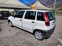 Usata Fiat Punto 54 CV (39 kW) 1998 Bianco Utilitaria