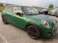 Usata Mini Cooper Business 136 CV (100 kW) 2019 Verde Utilitaria