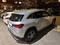 Usata Mercedes GLA200 150 CV (110 kW) 2022 Grigio SUV