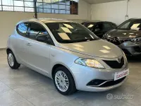 Gebraucht Lancia Ypsilon S 95 PS (69 kW) 2016 Grau Kleinwagen