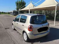 Usata Renault Modus Dynamique 75 CV (55 kW) 2007 Monovolume