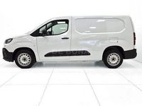 Ny Fiat Doblò 131 HK (96 kW) 2026 Vit Minibuss