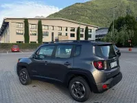 Usata Jeep Renegade Longitude 140 CV (102 kW) 2016 Grigio SUV